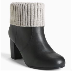TORRID Genuine Leather Knit Top Ankle Boots 9-9.5 Wide